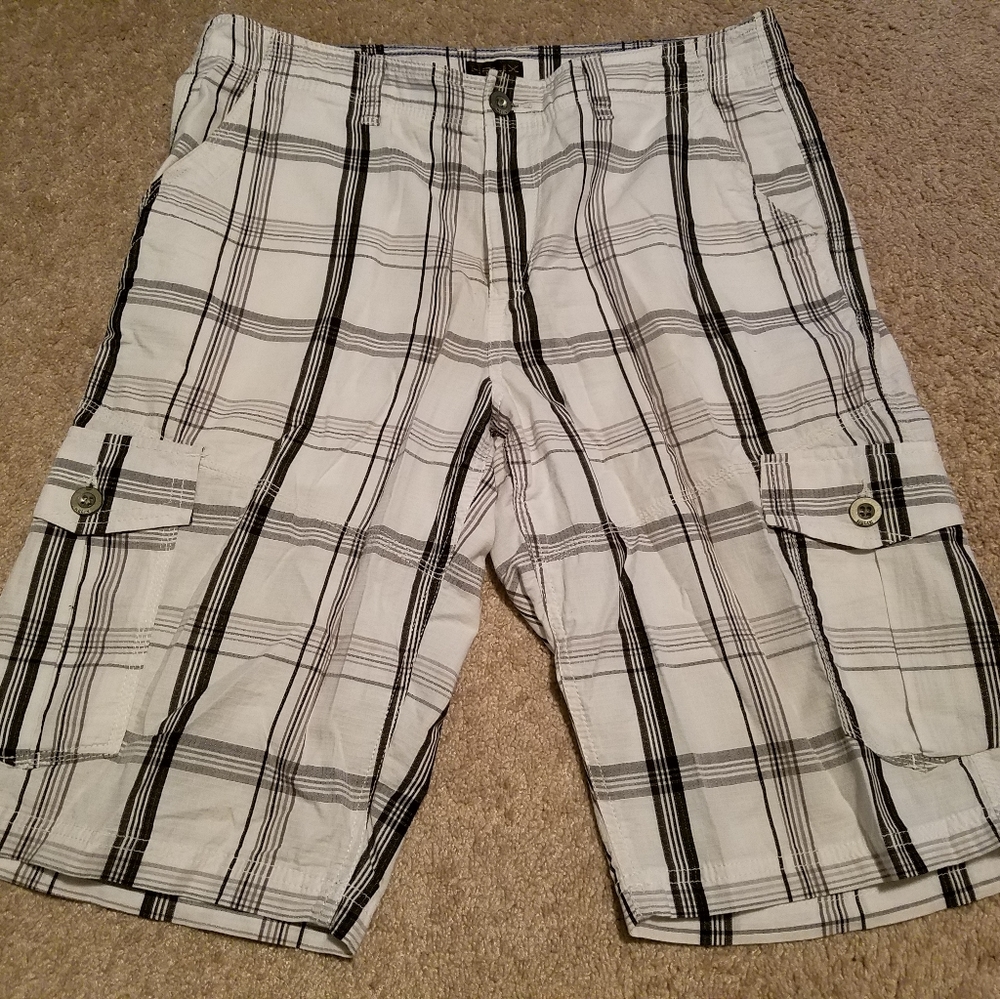 Men's 34W patterned cargo shorts